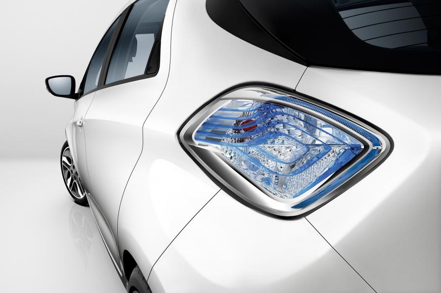  Renault ZOE 2013 года  (фото 15 из 32)